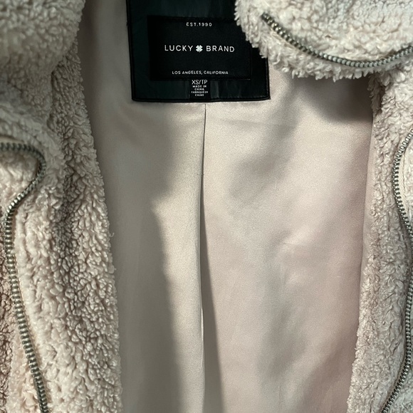 Lucky Brand Tan Teddy Zip Up Jacket - Size XS - Picture 10 of 15